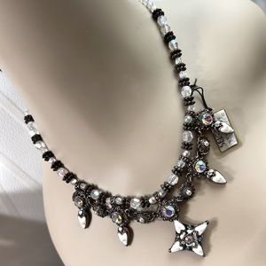 Necklace new chunky w. Rhinestones & beads